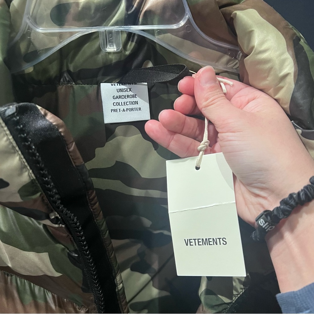 Vetements Logo Camo Green Print Puffer Jacket Coat - Picture 7 of 10